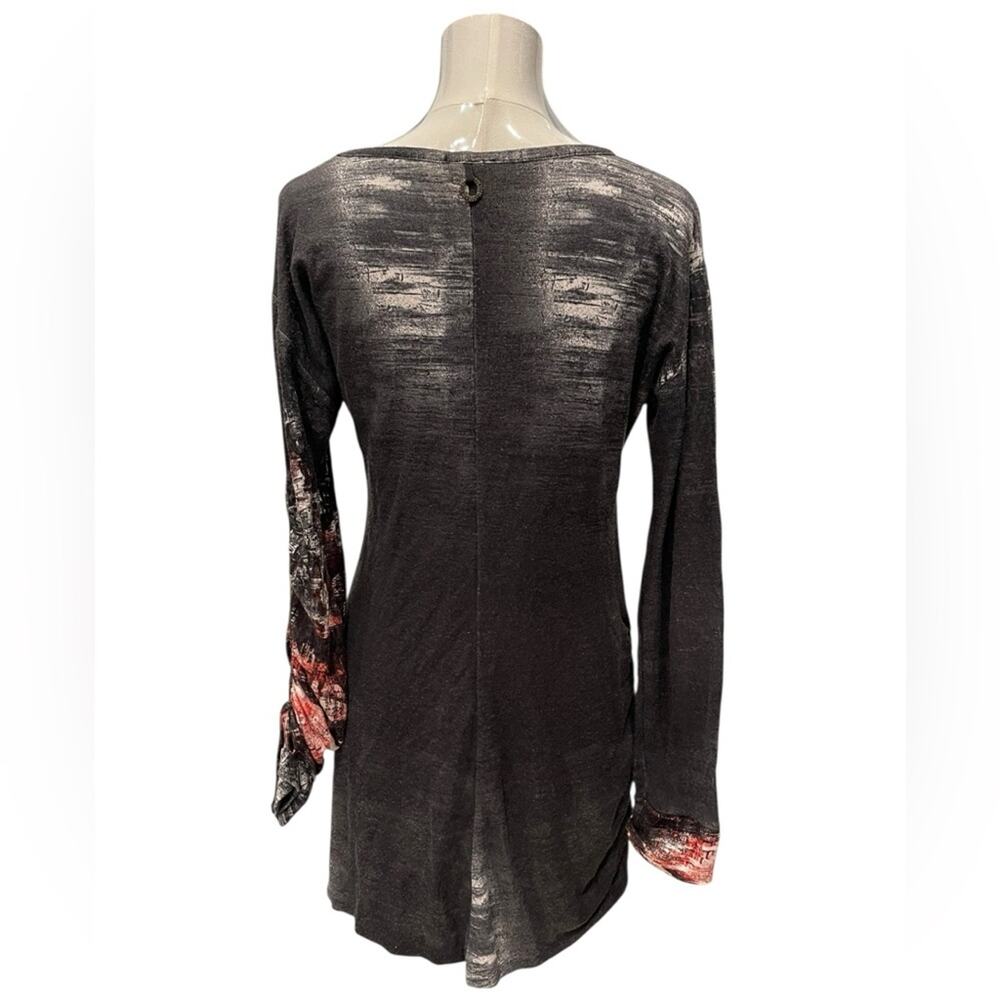 Save the Queen Multicolor Printed Long Sleeve Size XL - Picture 4 of 10
